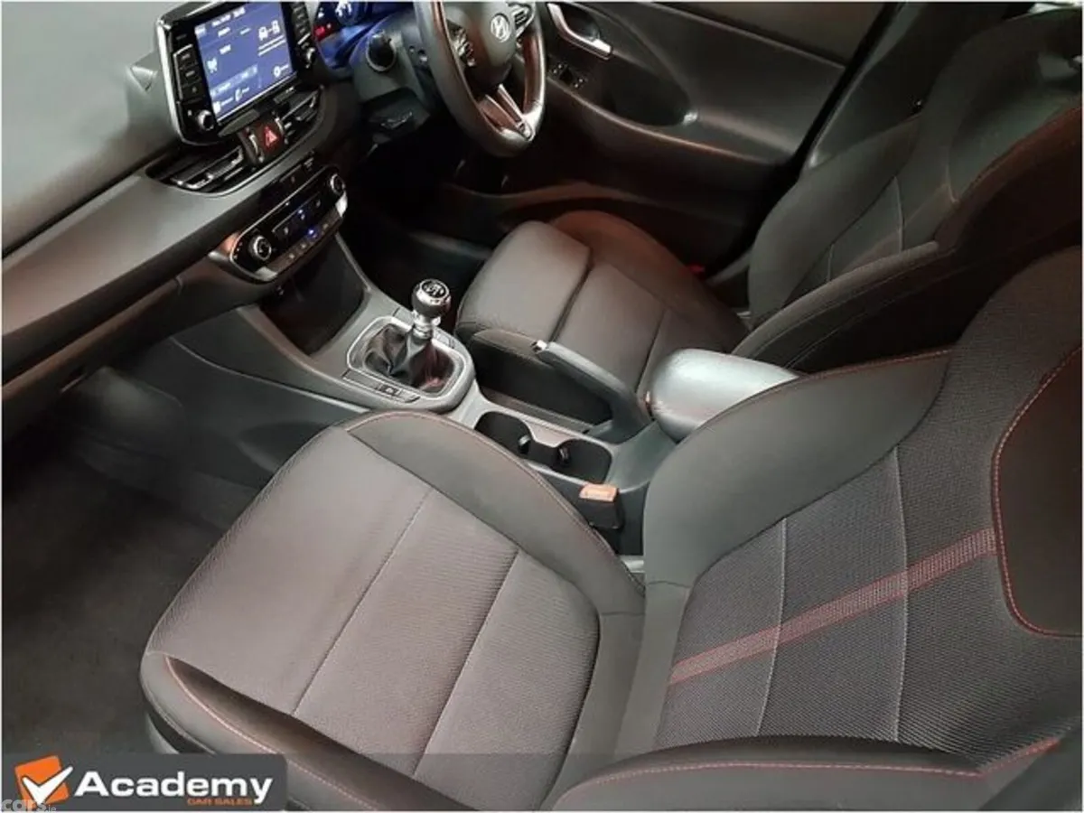 Hyundai i30 Hatchback, Petrol, 2023, Black