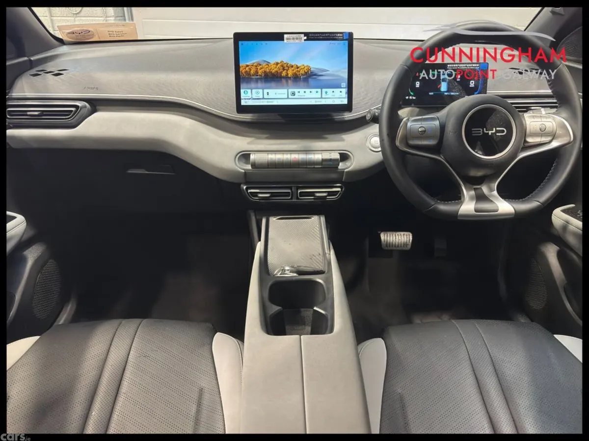 BYD DOLPHIN SURF Hatchback, Electric, 2026, Green