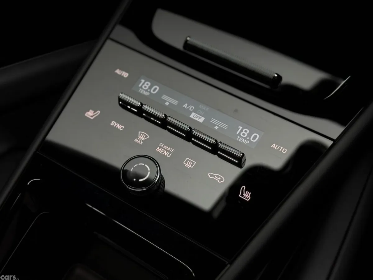 Porsche Cayenne SUV, Petrol Plug-in Hybrid, 2025, Grey