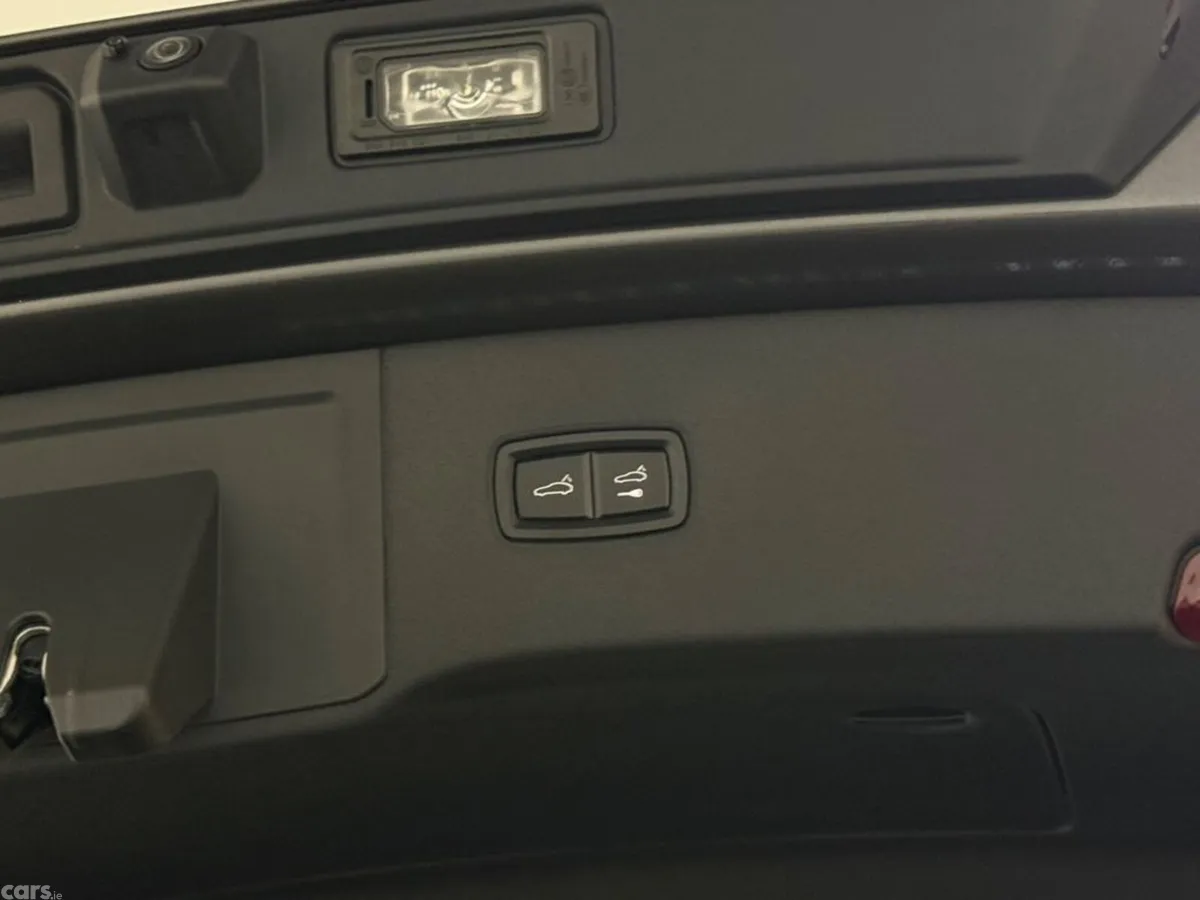 Porsche Cayenne SUV, Petrol Plug-in Hybrid, 2025, Grey