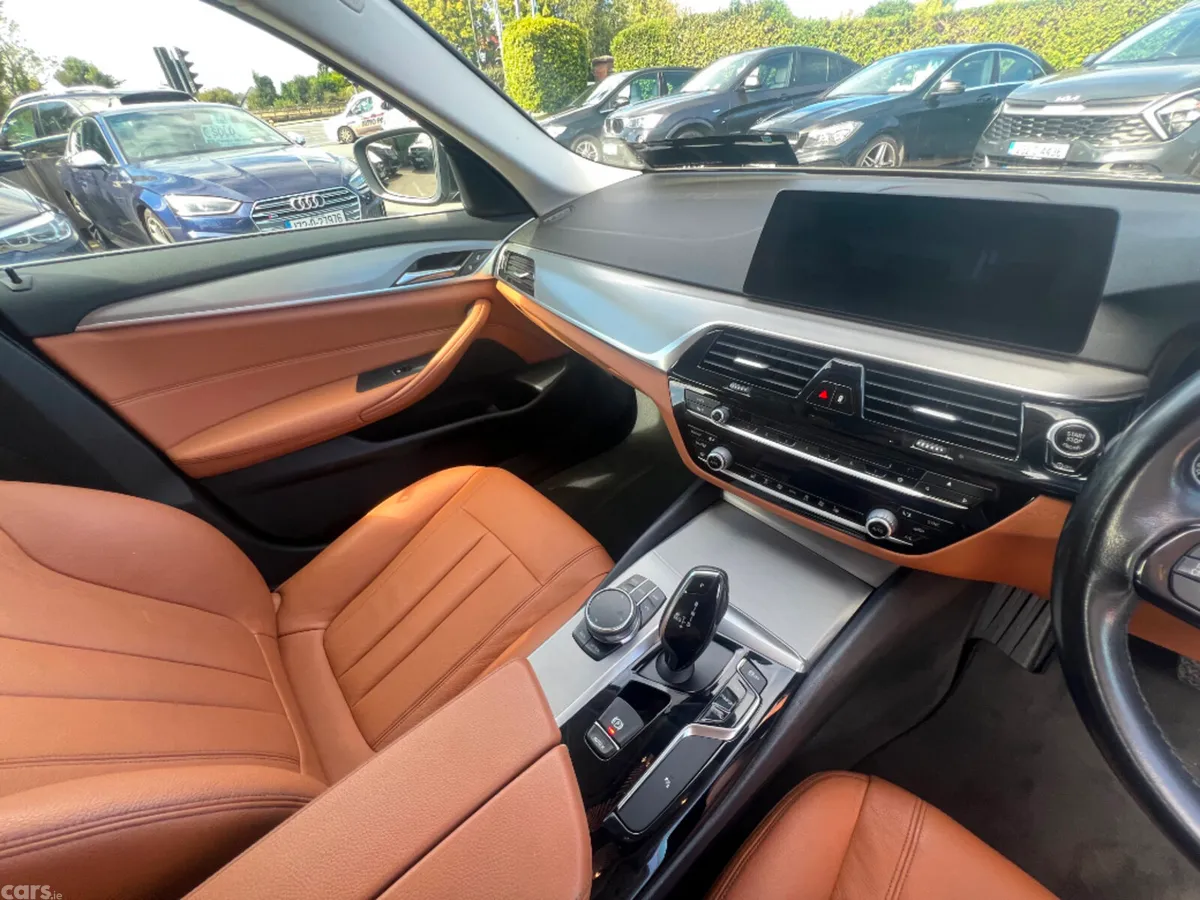 BMW 5-Series Estate, Diesel, 2017, Grey