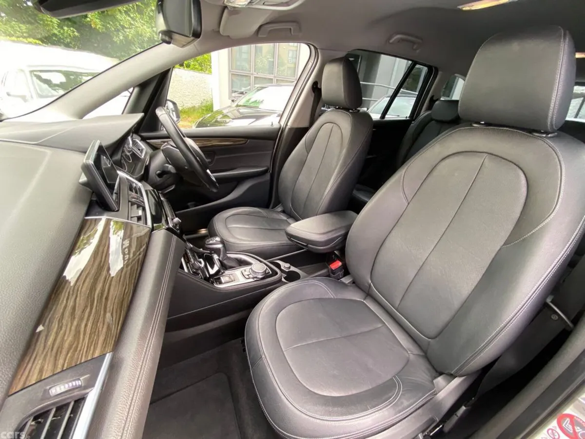 BMW 2-Series MPV, Petrol, 2016, White