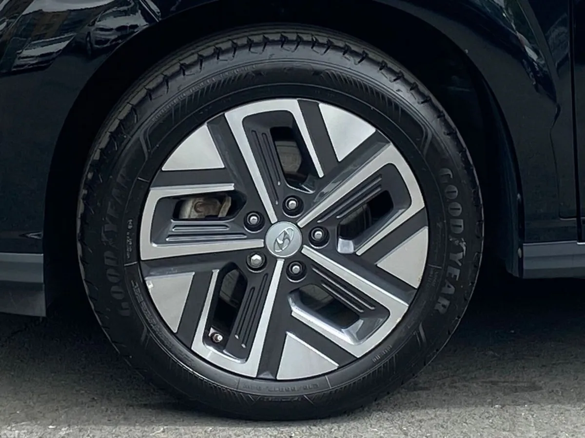 Hyundai KONA Hatchback, Electric, 2023, Black