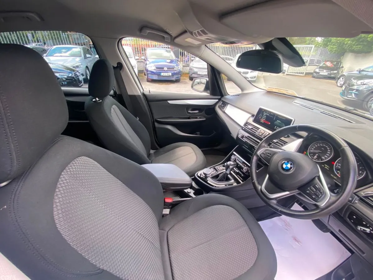 BMW 2-Series MPV, Petrol, 2016, White