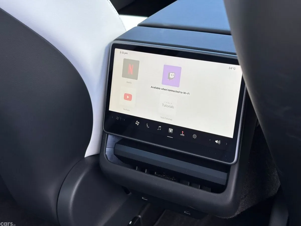 Tesla Model 3 Saloon, Electric, 2025, Black
