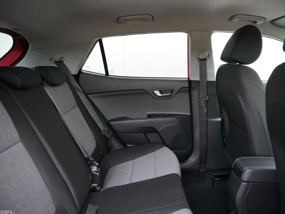 Kia Stonic Hatchback, Petrol, 2027, Red