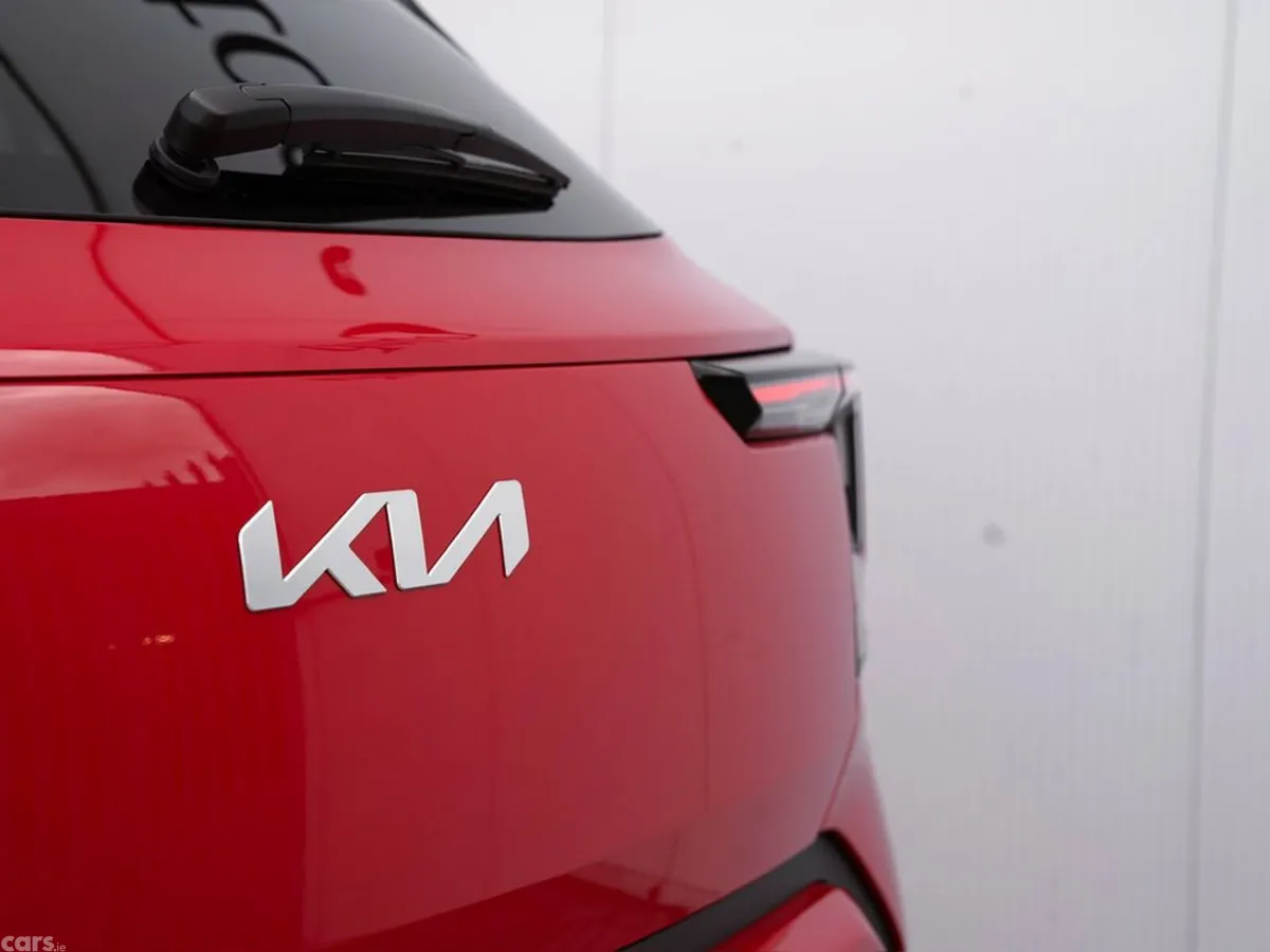 Kia Stonic Hatchback, Petrol, 2027, Red