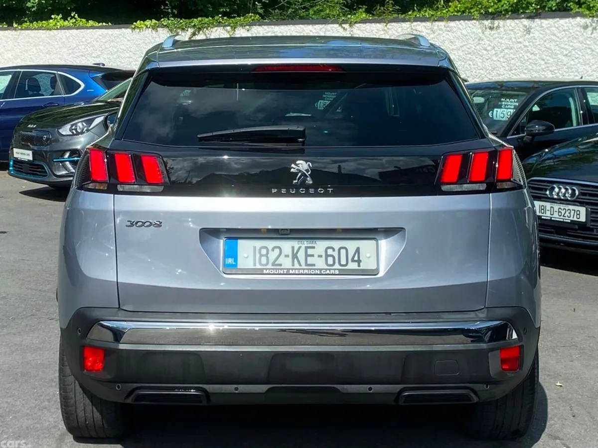 Peugeot 3008 Hatchback, Petrol, 2018, Grey