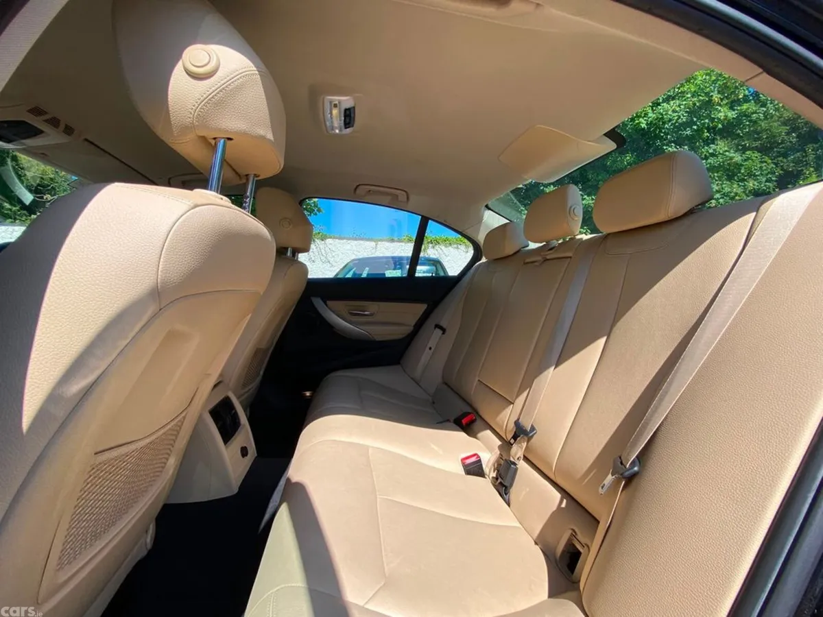 BMW 3-Series Saloon, Petrol Plug-in Hybrid, 2017, Black