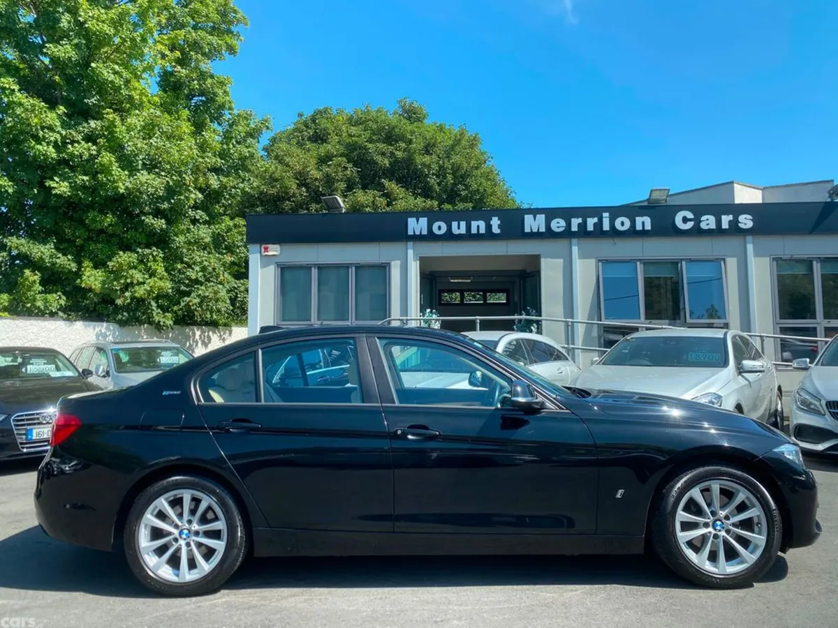 BMW 3-Series Saloon, Petrol Plug-in Hybrid, 2017, Black