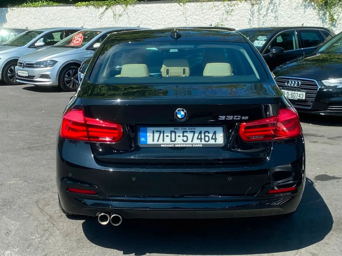 BMW 3-Series Saloon, Petrol Plug-in Hybrid, 2017, Black