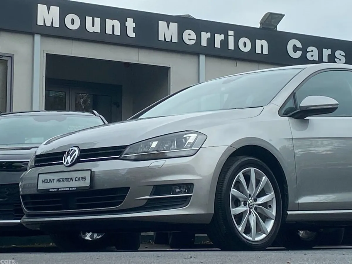 Volkswagen Golf Hatchback, Petrol, 2017, Silver