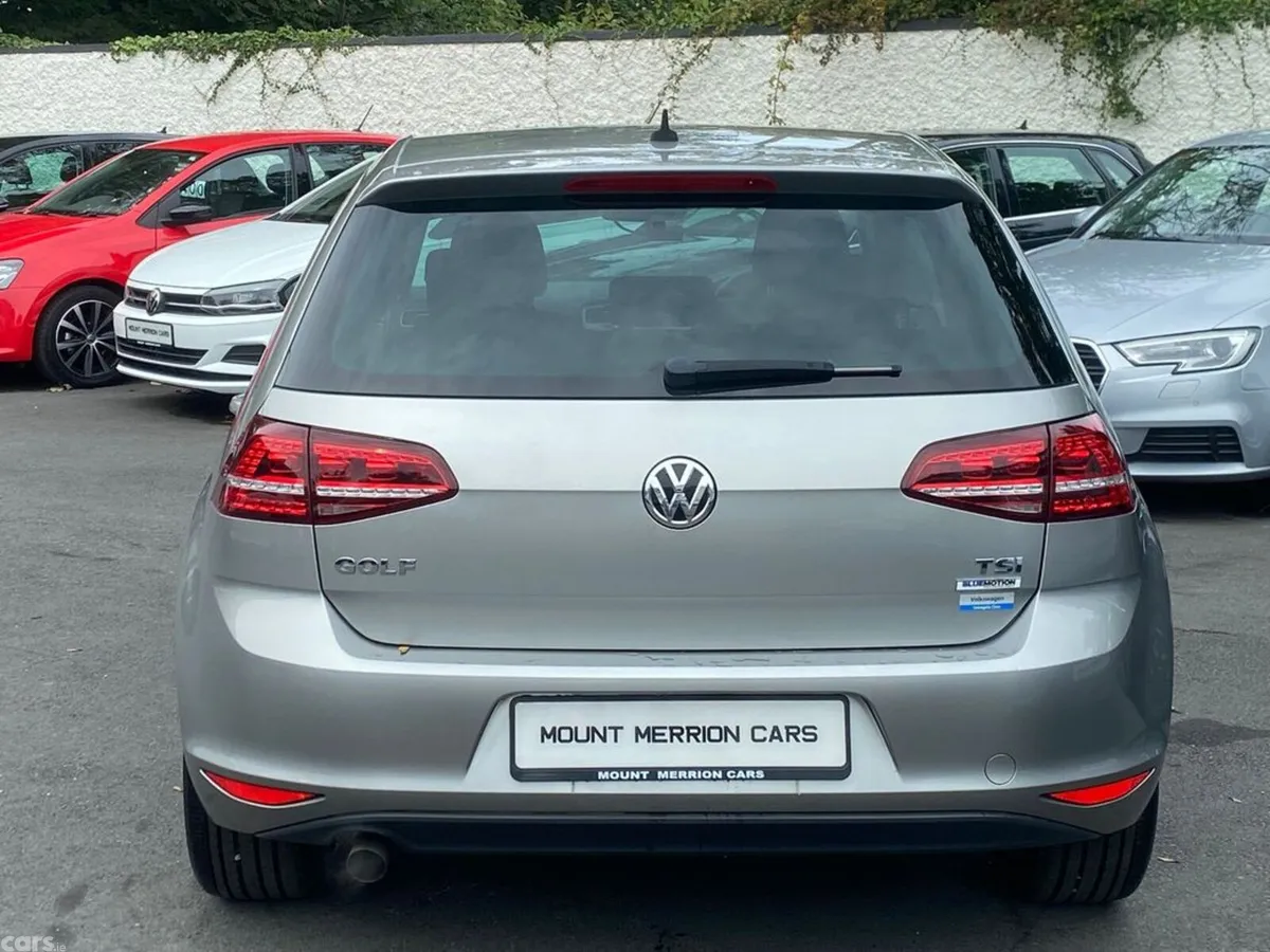 Volkswagen Golf Hatchback, Petrol, 2017, Silver