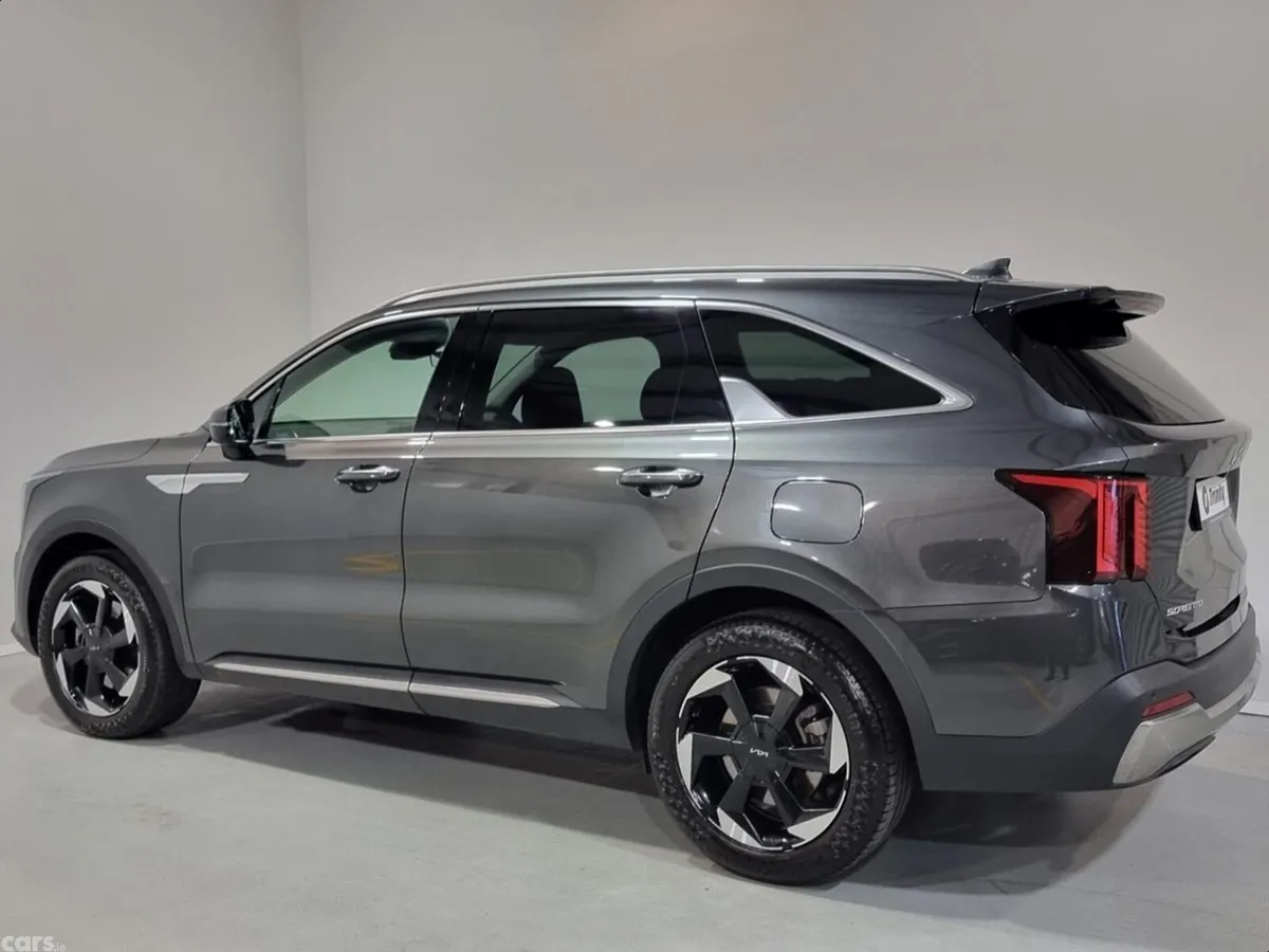 Kia Sorento SUV, Diesel, 2024, Grey