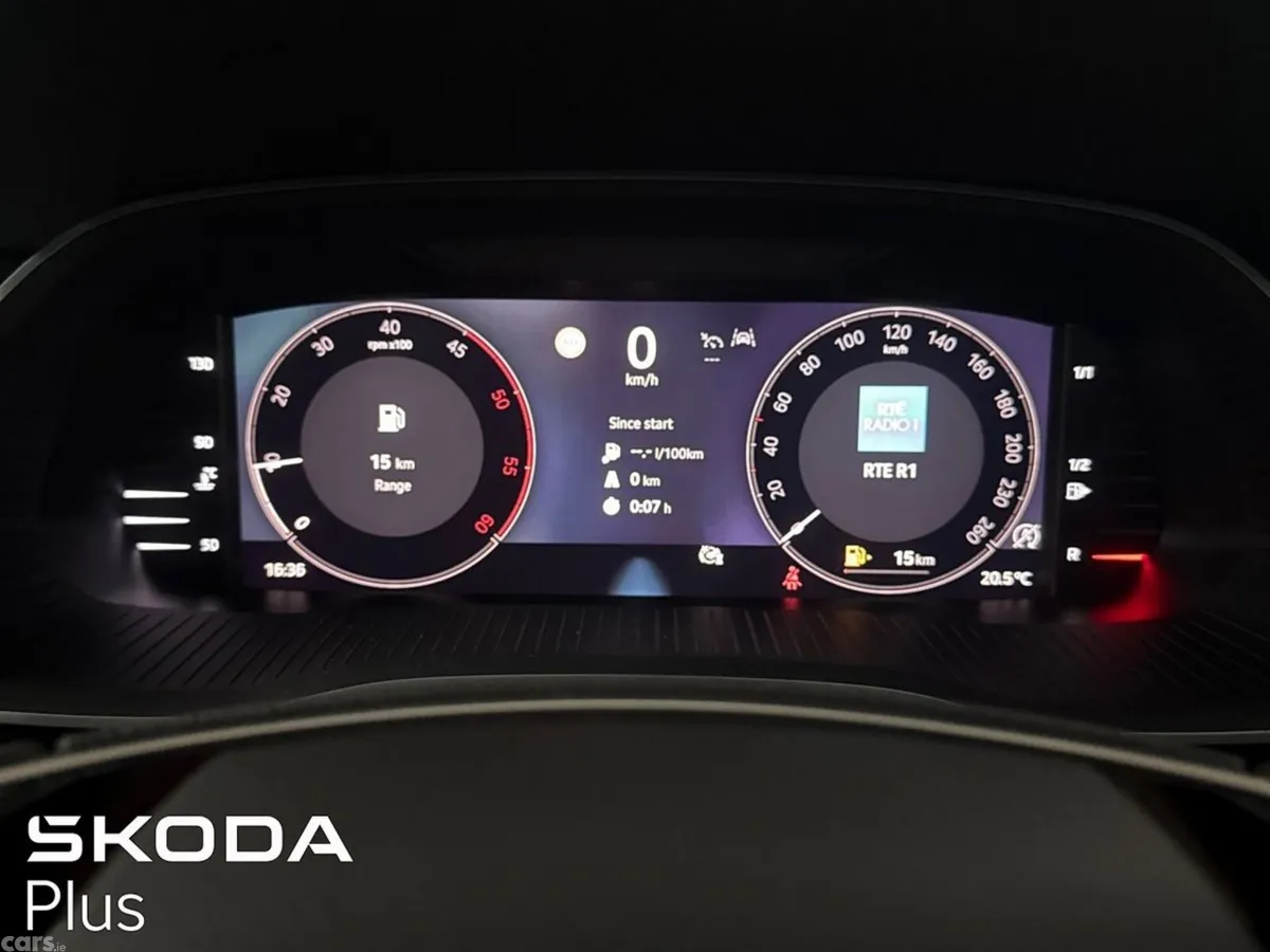 Skoda Octavia Saloon, Diesel, 2025, Black