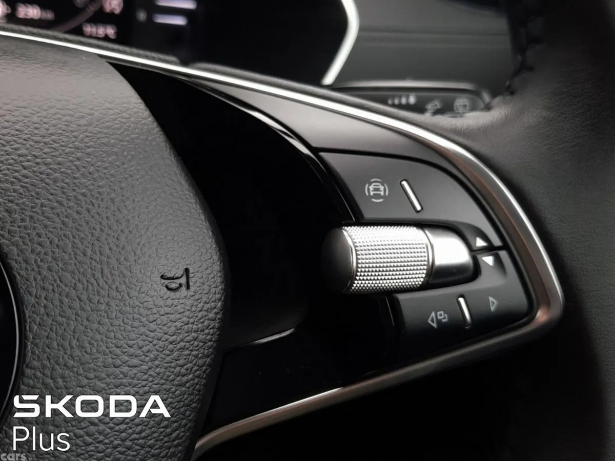 Skoda Octavia Estate, Diesel, 2024, Blue