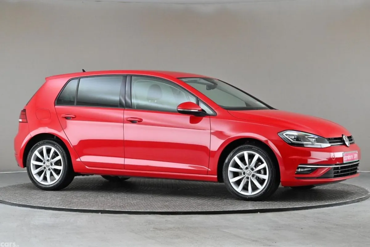 Volkswagen Golf Hatchback, Petrol, 2019, Red