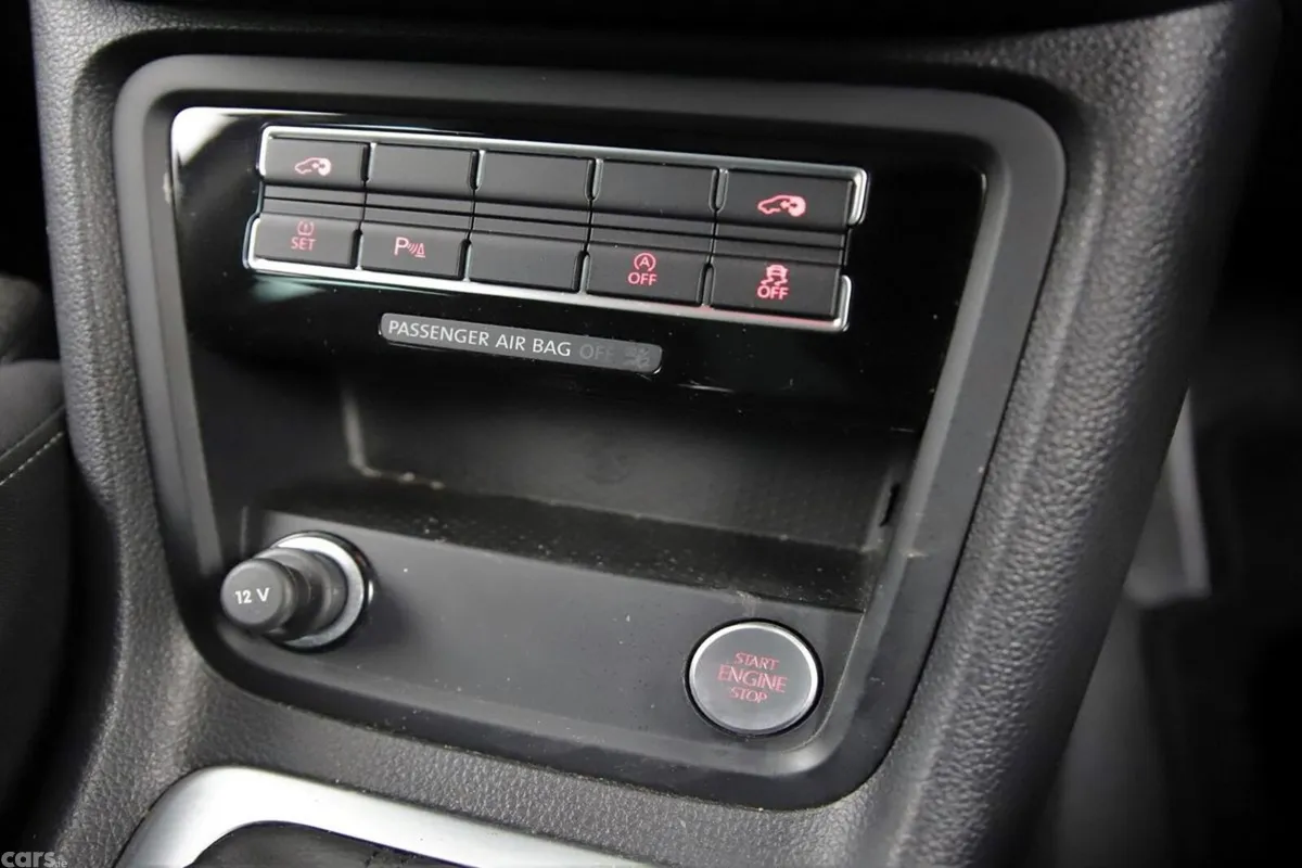 Volkswagen Sharan MPV, Petrol, 2019, Blue