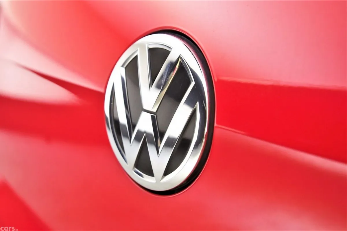 Volkswagen Golf Hatchback, Petrol, 2019, Red