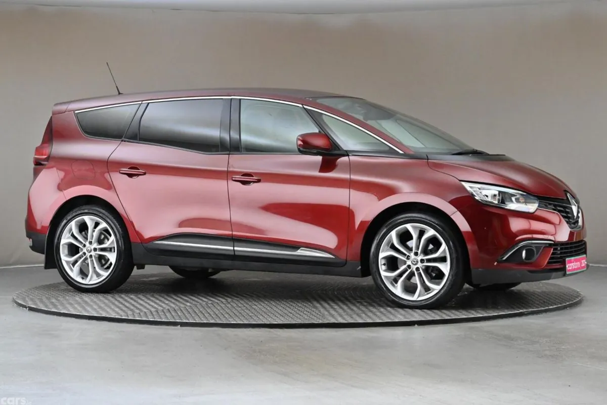 Renault Grand Scenic MPV, Diesel, 2021, Red