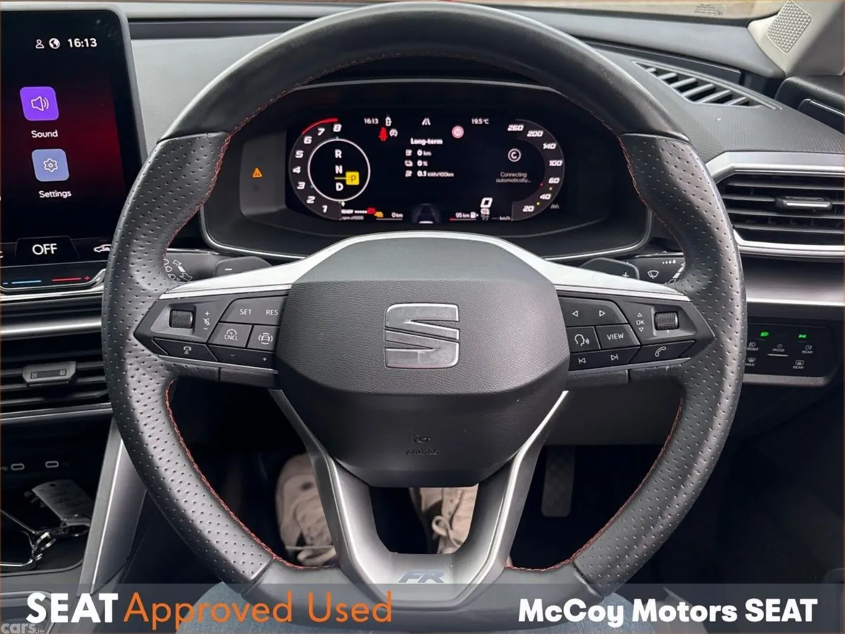 SEAT Leon Hatchback, Petrol Plug-in Hybrid, 2025, Black