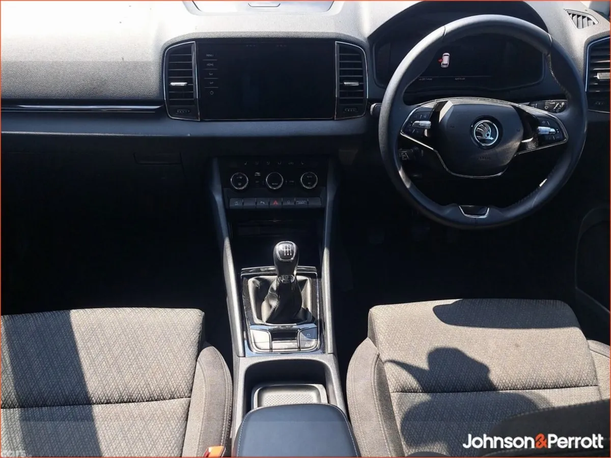 Skoda Karoq Estate, Diesel, 2024, Grey