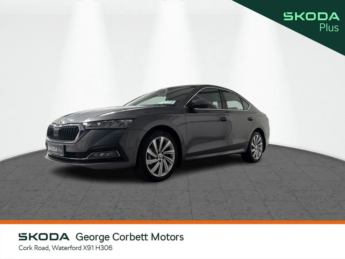 Skoda Octavia Saloon, Diesel, 2023, Grey