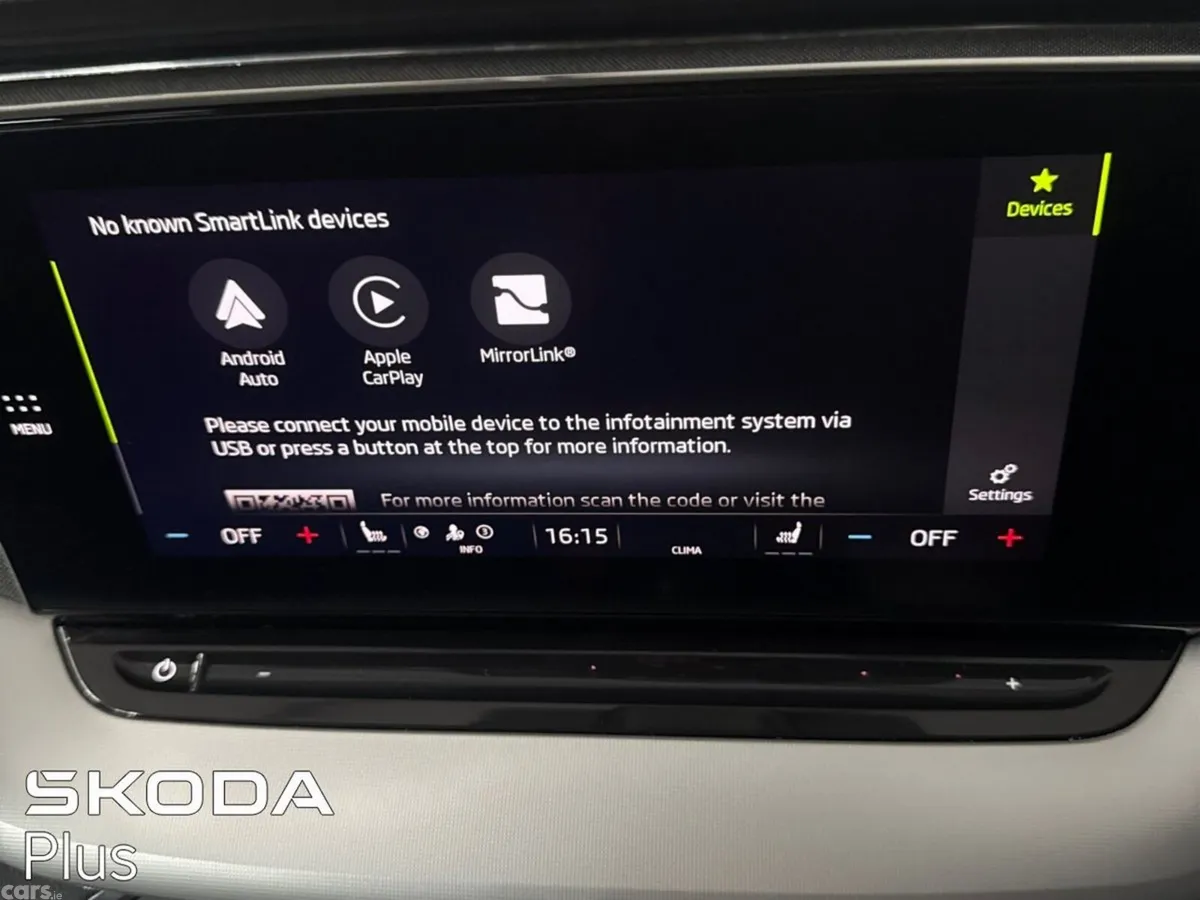 Skoda Octavia Saloon, Diesel, 2023, Grey