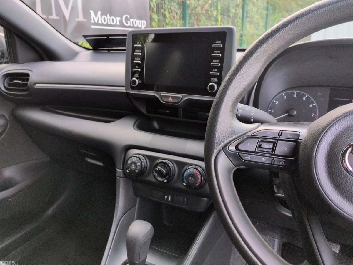 Toyota Yaris Hatchback, Petrol, 2022, Brown