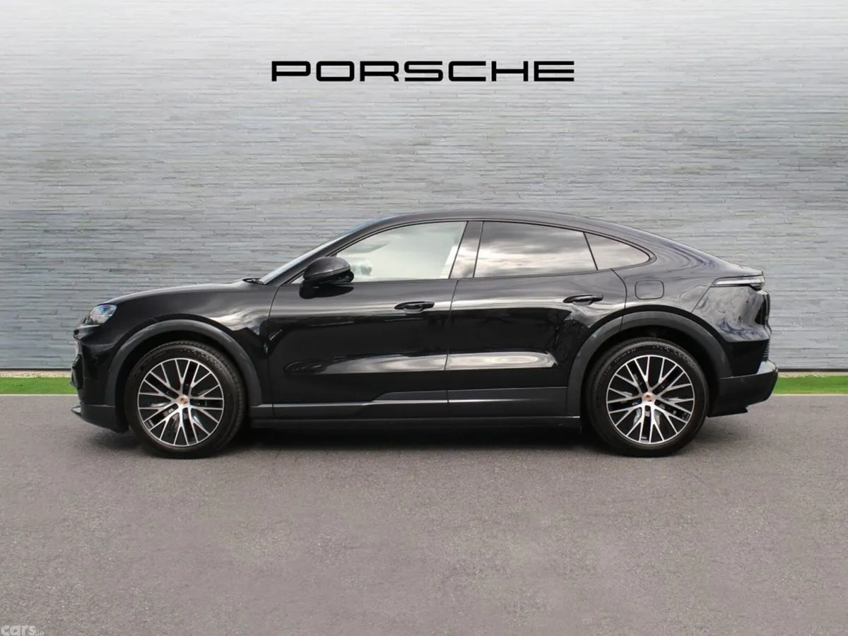 Porsche Cayenne SUV, Electric, 2026, Black