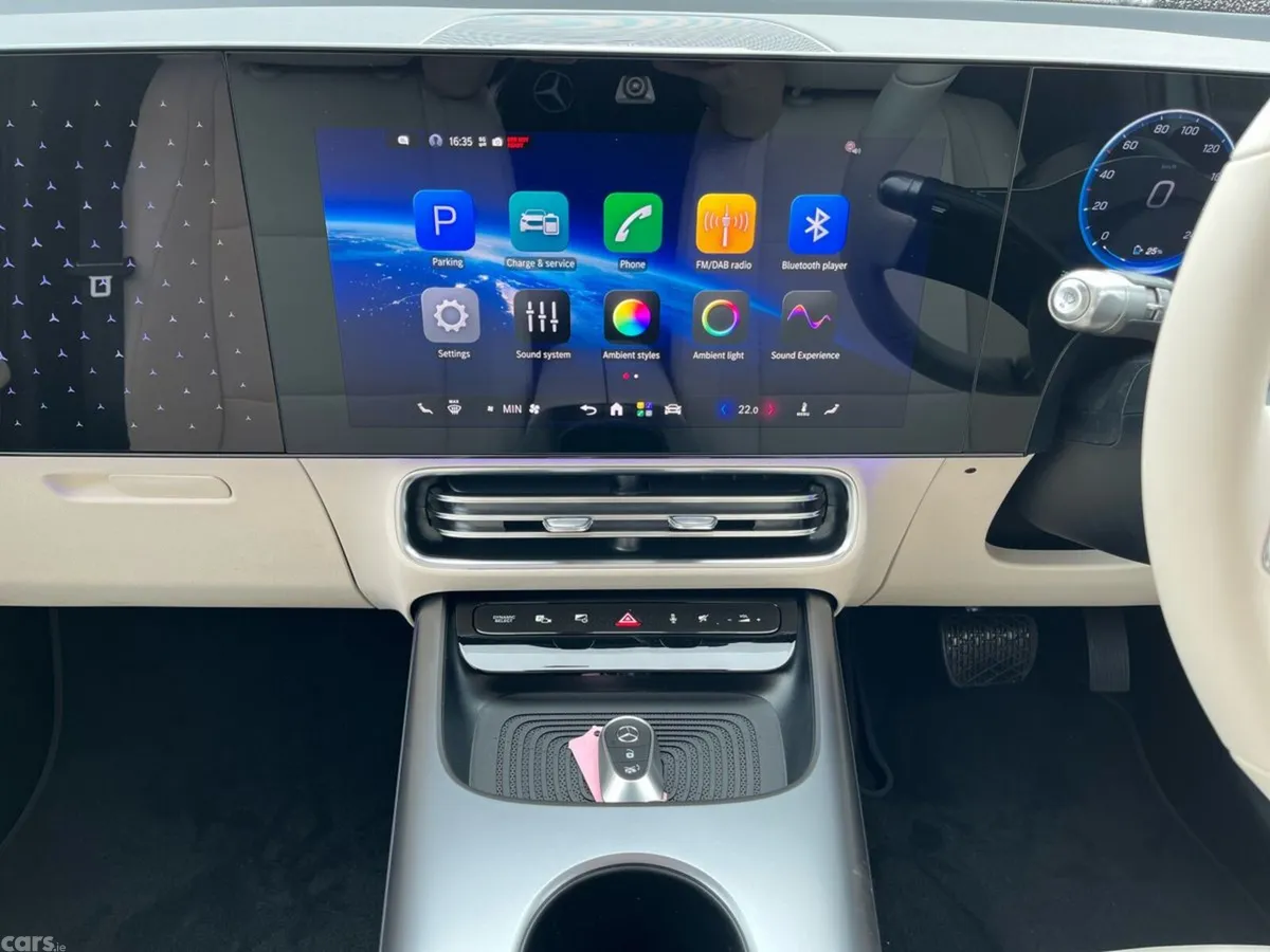 Mercedes-Benz GLB SUV, Electric, 2026, Silver
