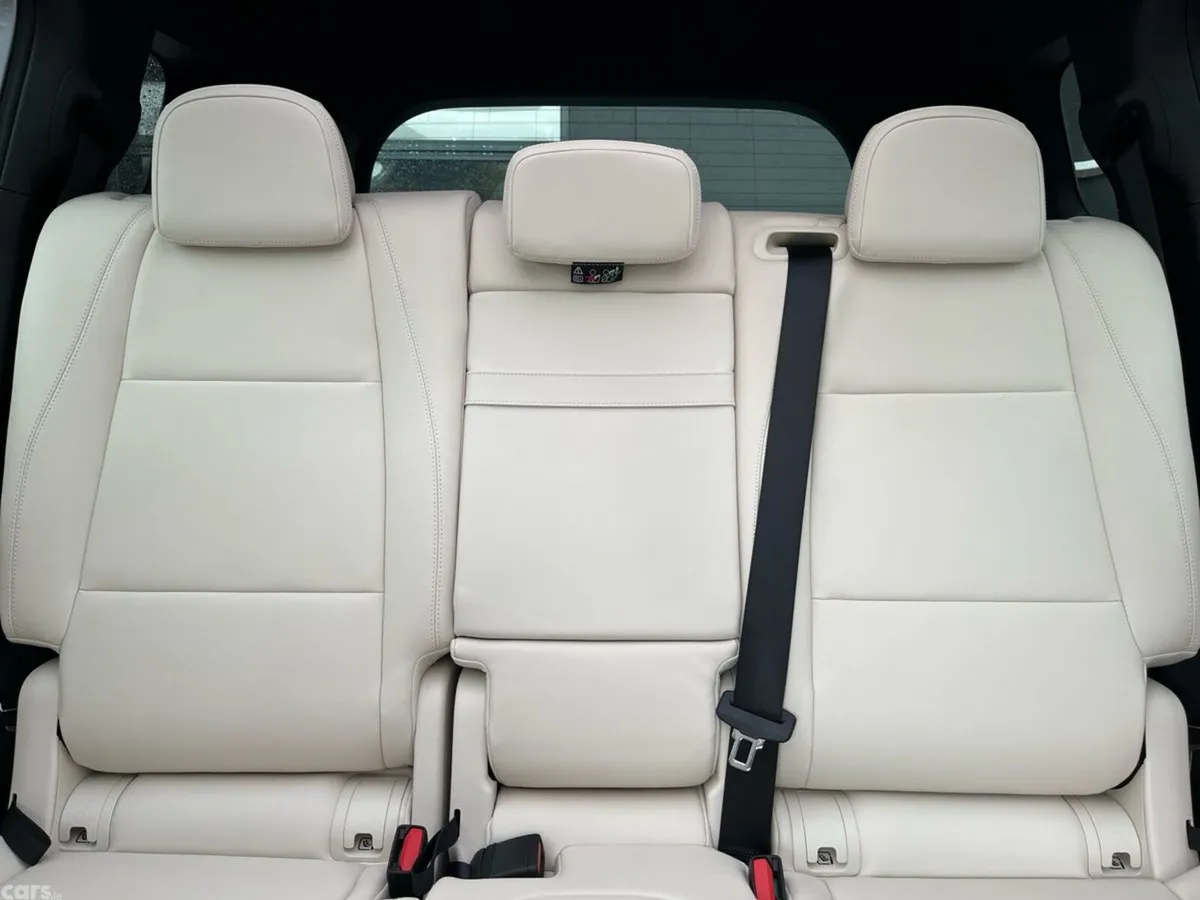 Mercedes-Benz GLB SUV, Electric, 2026, Silver