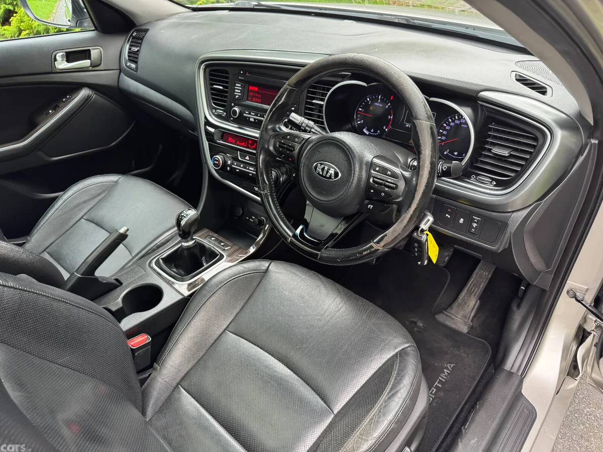 Kia Optima Saloon, Diesel, 2015, Silver