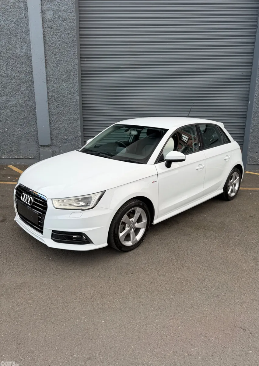 Audi A1 Hatchback, Petrol, 2015, White