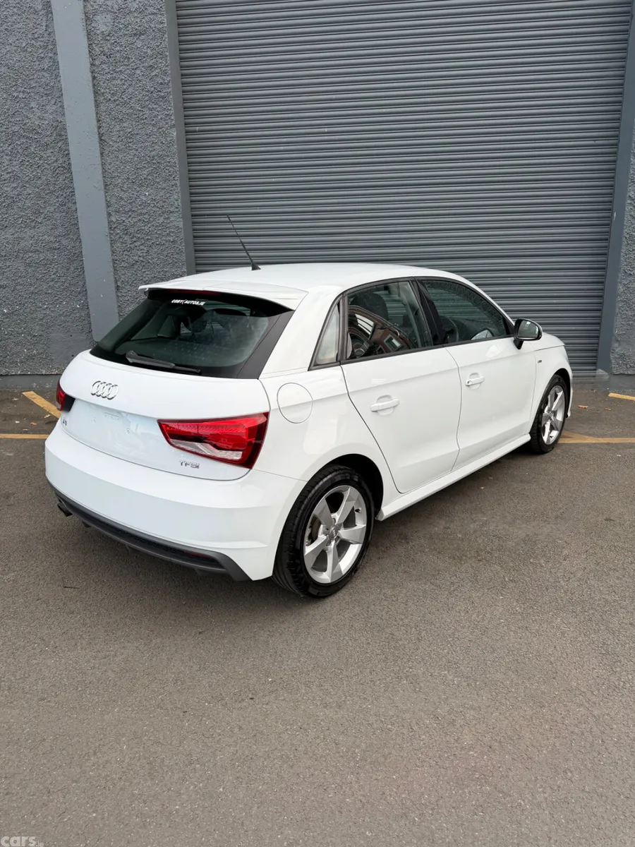 Audi A1 Hatchback, Petrol, 2015, White
