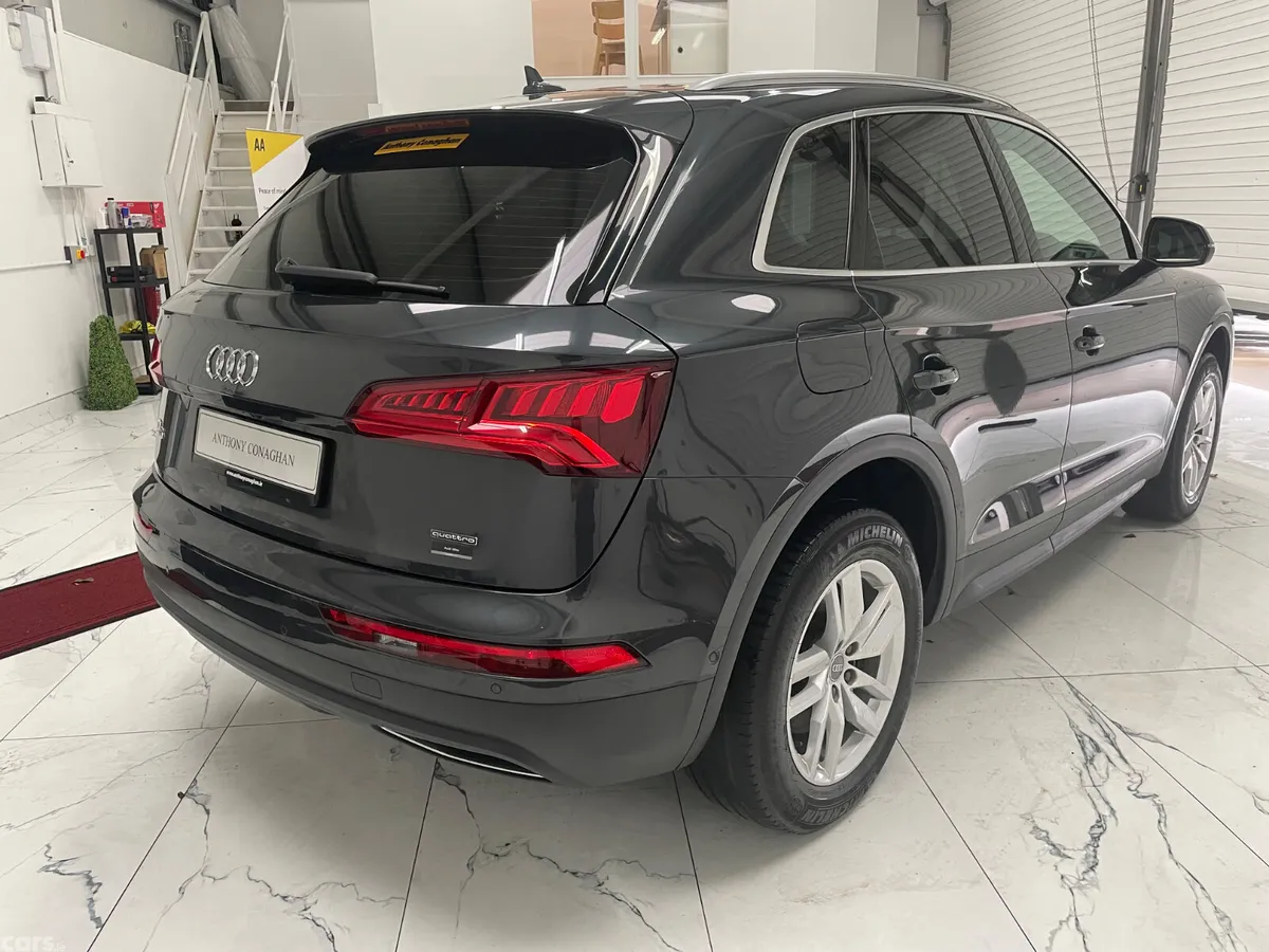 Audi Q5 Hatchback, Diesel, 2019, Grey