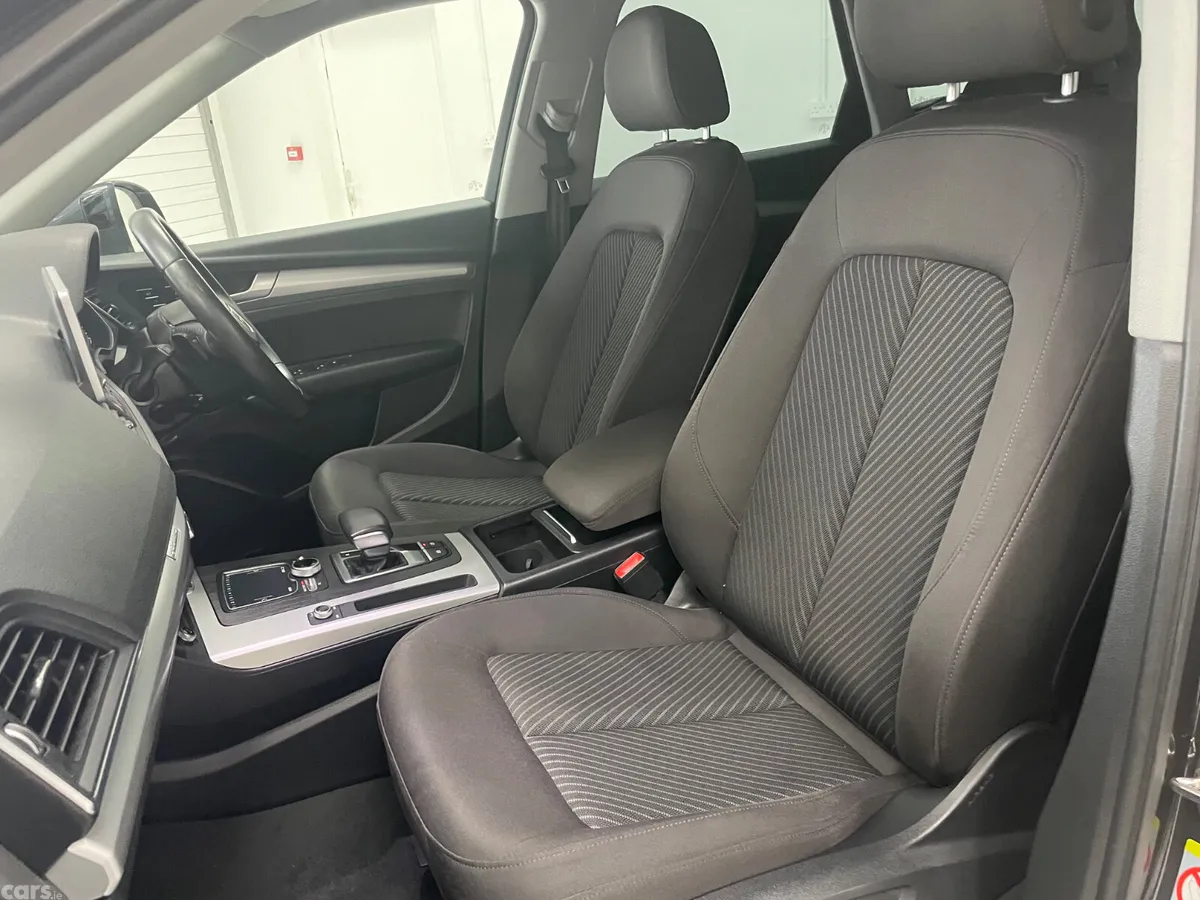 Audi Q5 Hatchback, Diesel, 2019, Grey