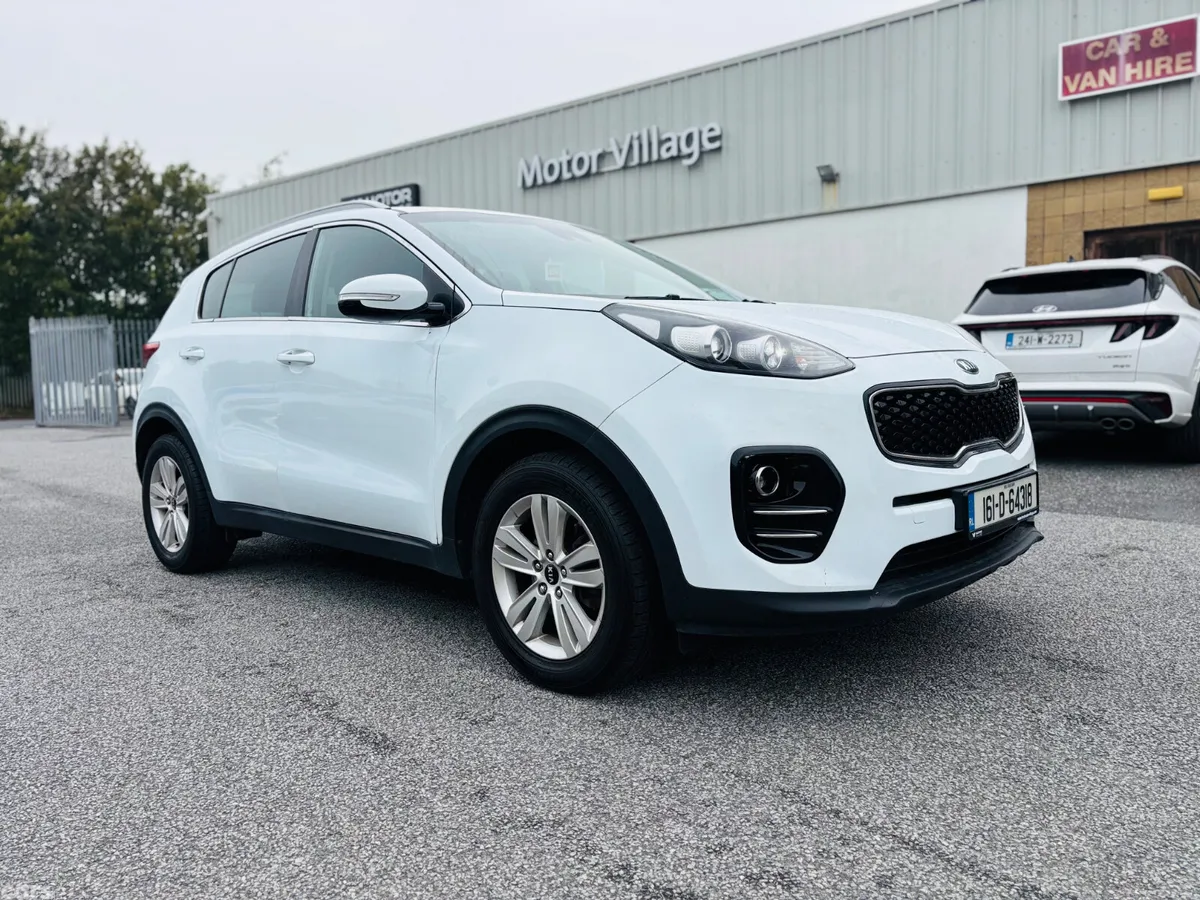 Kia Sportage SUV, Petrol, 2016, White