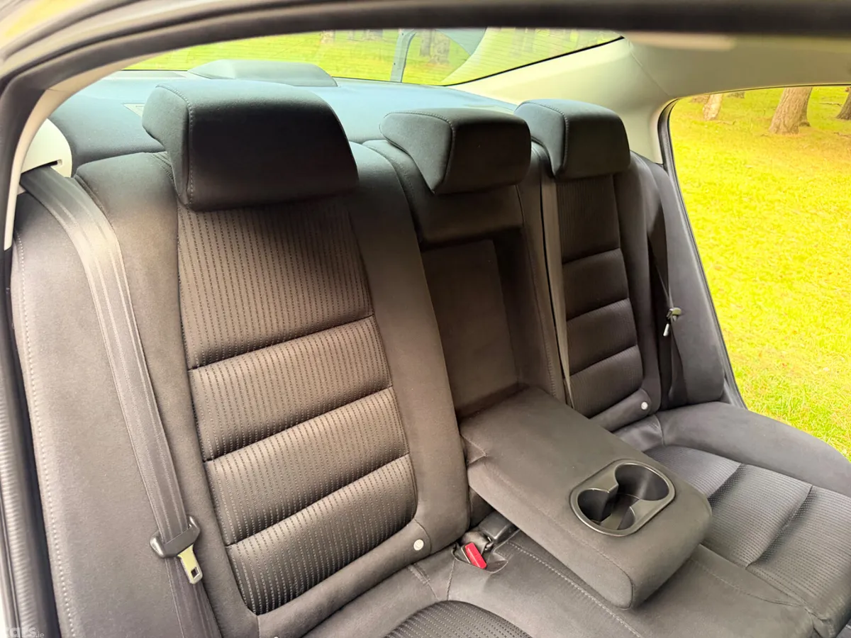 Mazda Mazda6 Saloon, Diesel, 2015, Grey