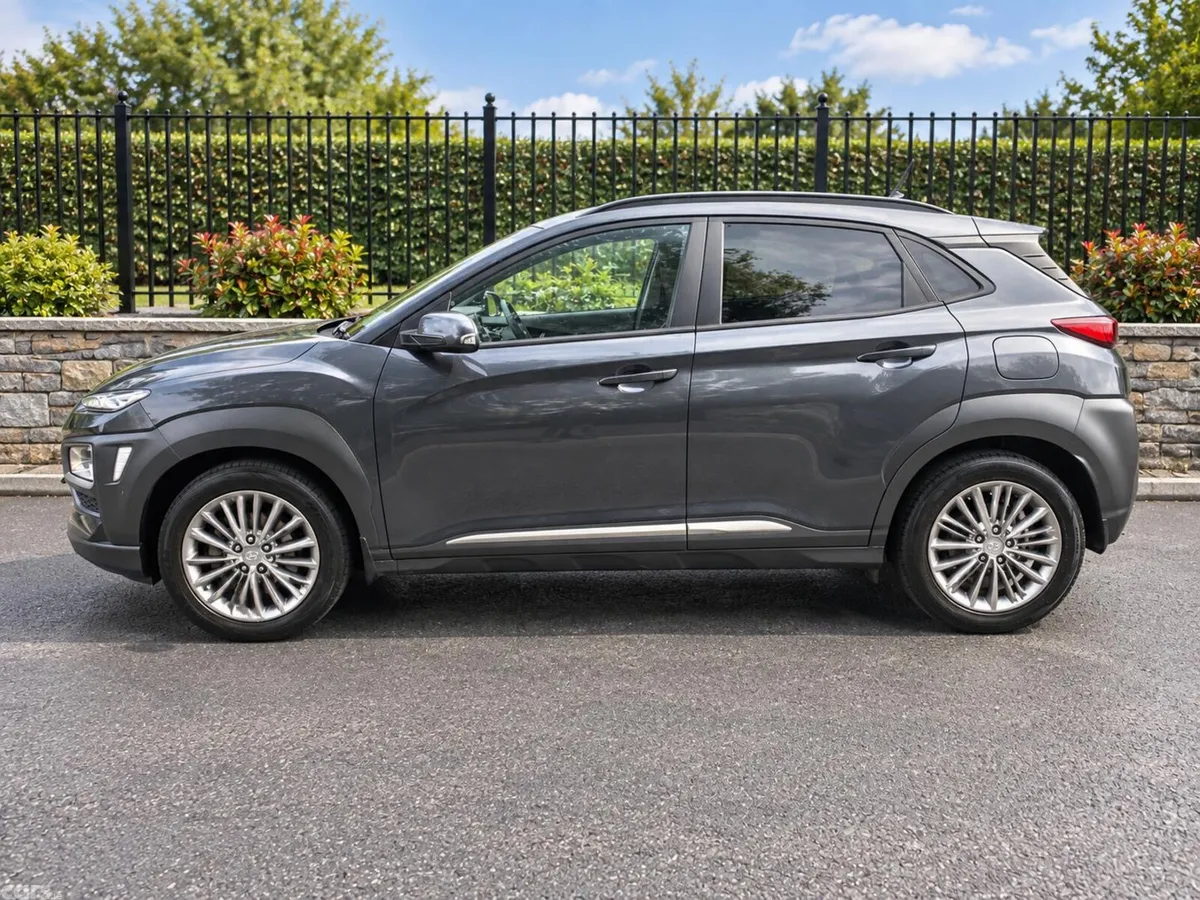 Hyundai KONA MPV, Petrol, 2018, Grey