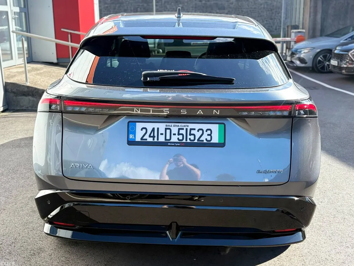 Nissan Ariya SUV, Electric, 2024, Grey