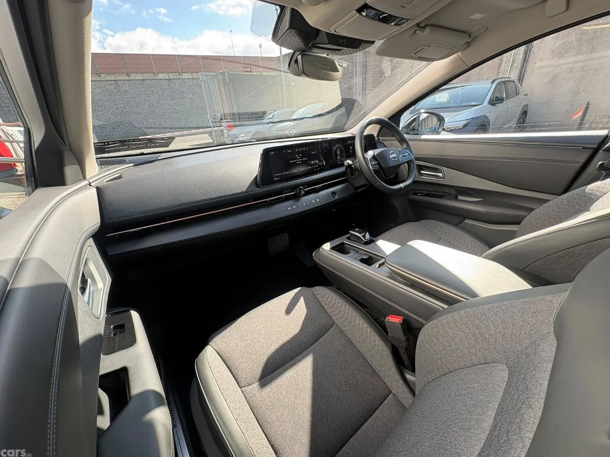 Nissan Ariya SUV, Electric, 2024, Grey