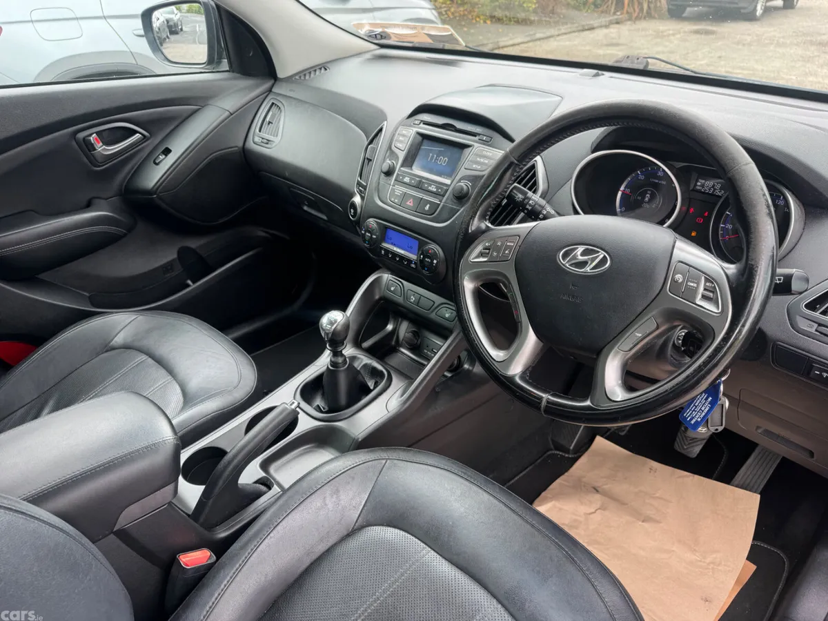 Hyundai ix35 SUV, Diesel, 2015, Black