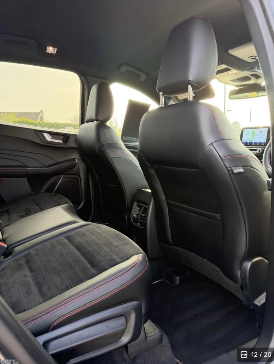 Ford Kuga SUV, Petrol Hybrid, 2024, Grey