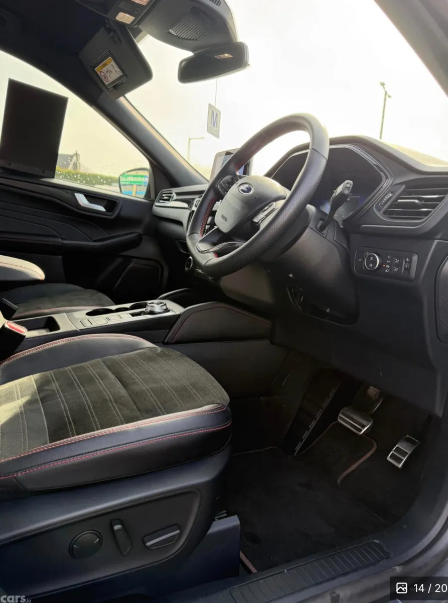 Ford Kuga SUV, Petrol Hybrid, 2024, Grey