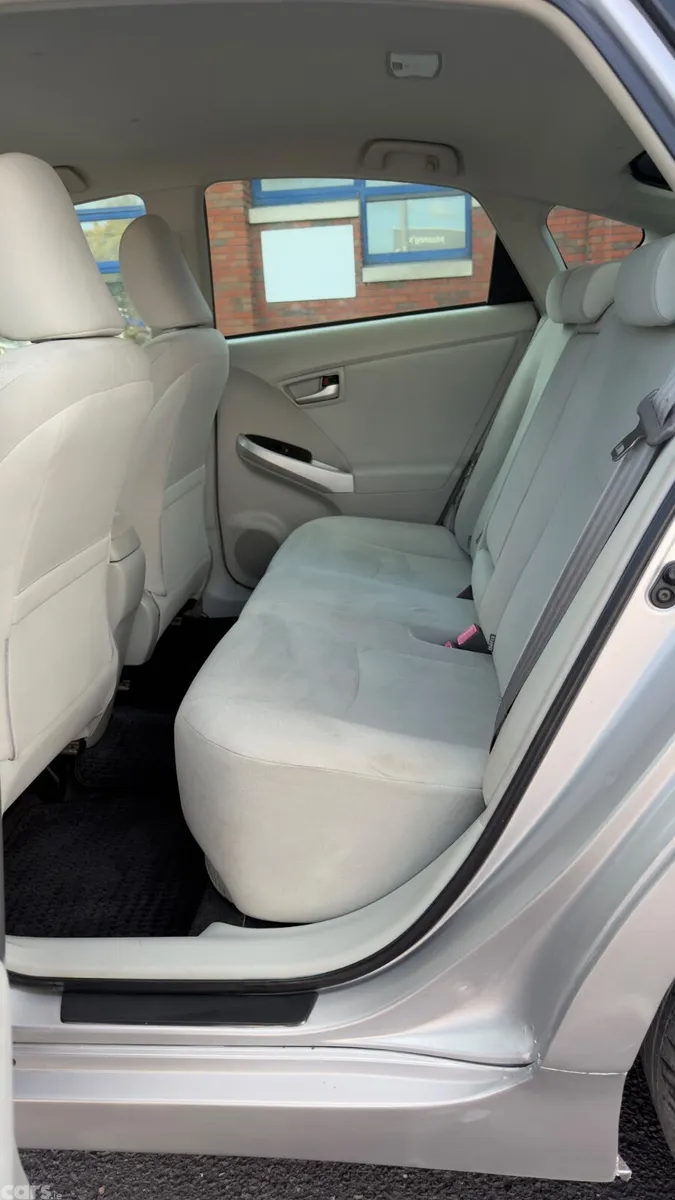 Toyota Prius Hatchback, Petrol Hybrid, 2013, Silver