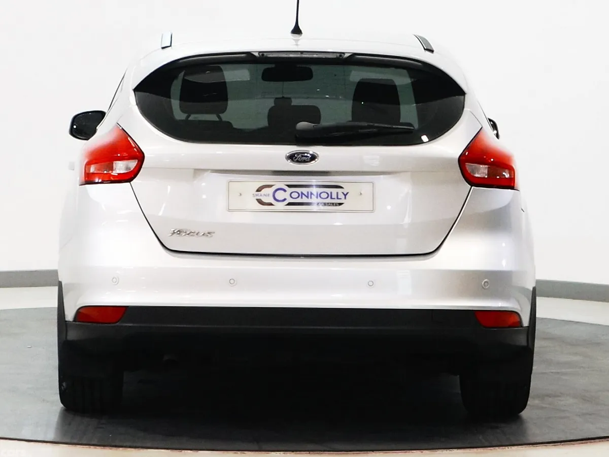 Ford Focus Hatchback, Diesel, 2016, Silver