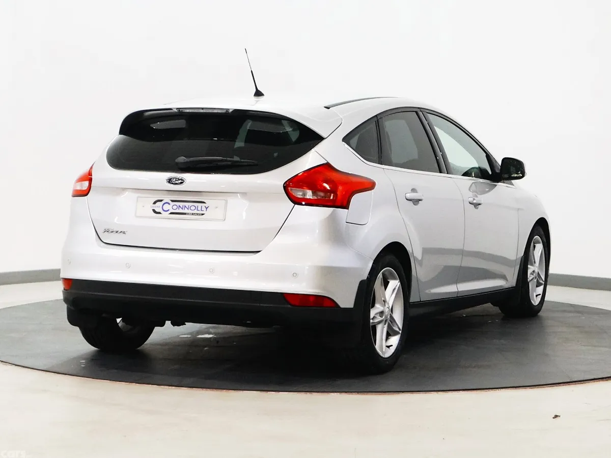 Ford Focus Hatchback, Diesel, 2016, Silver