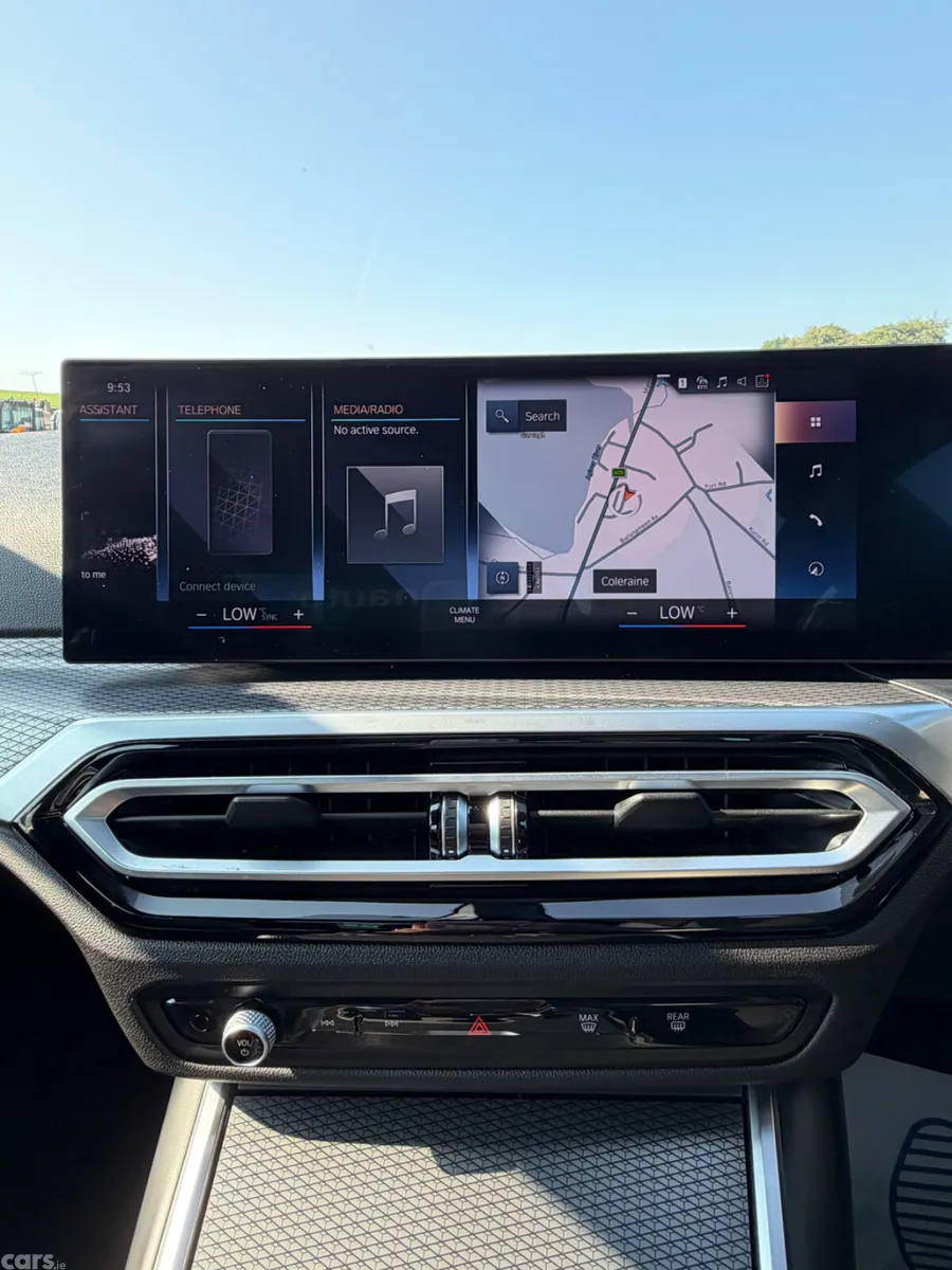 BMW 3-Series Saloon, Petrol Hybrid, 2023, Black