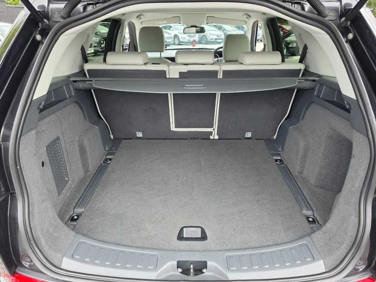 Land Rover Discovery Sport SUV, Diesel, 2016, Black